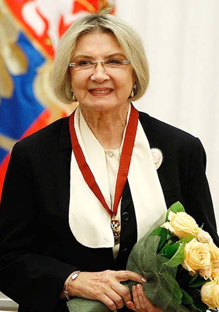 Алла Демидова фото