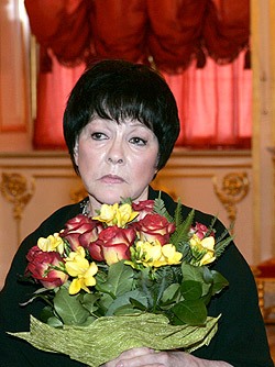 Белла Ахатовна Ахмадулина фото