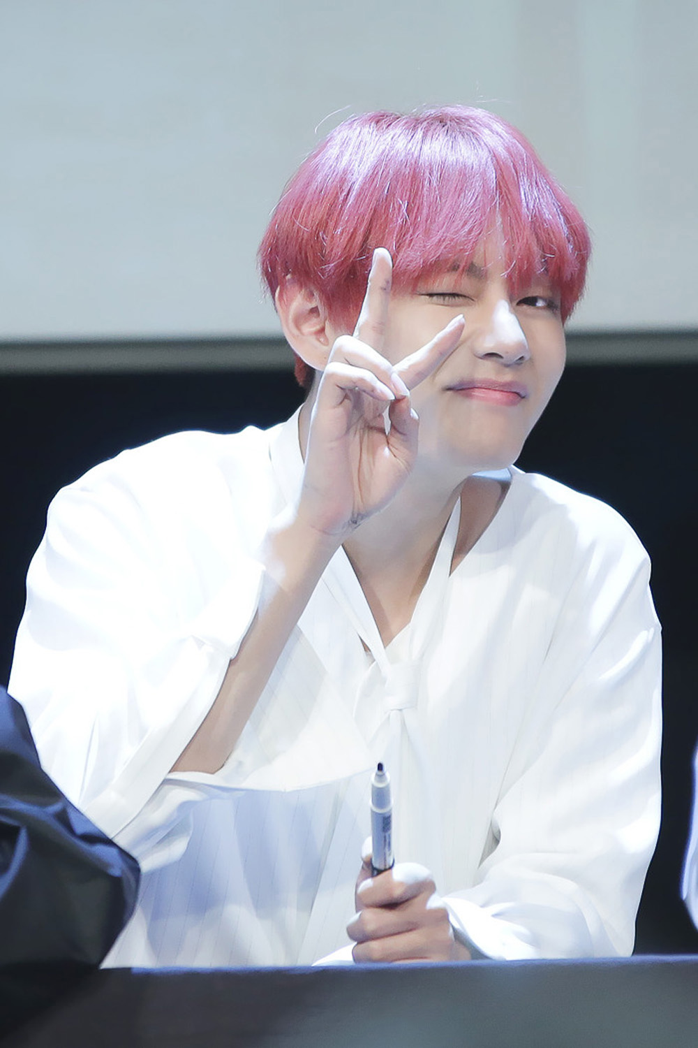Kim Taehyung фото