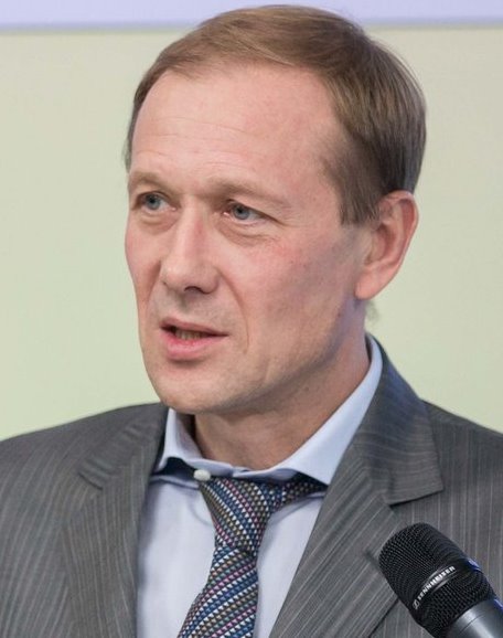 Максим Рохмистров фото