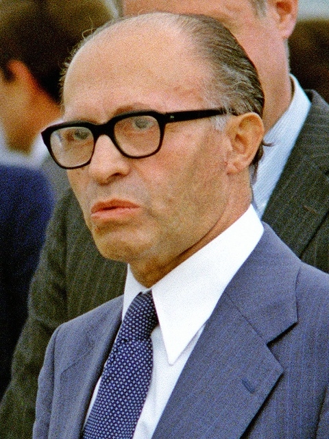 Менахем Бегин фото