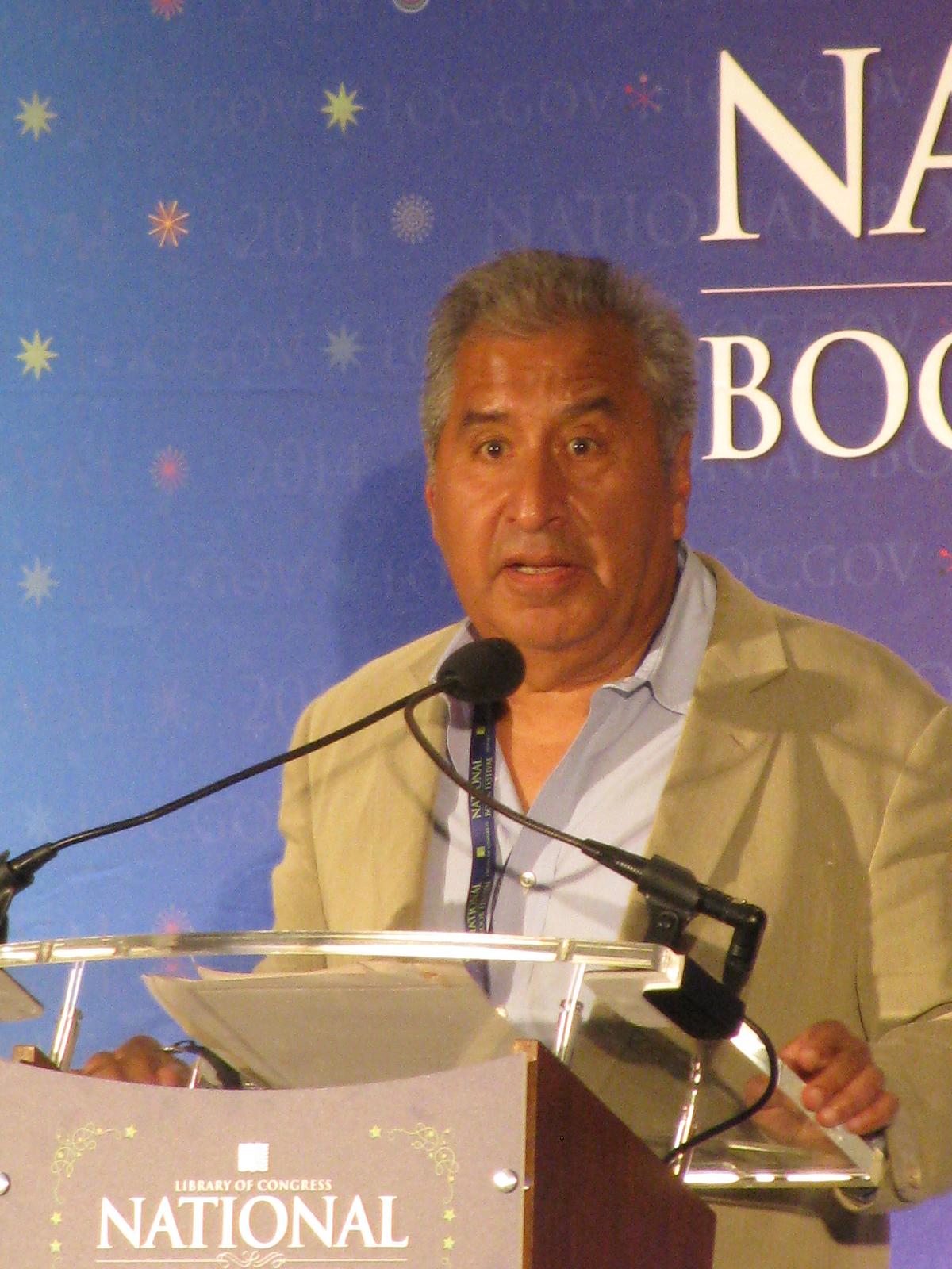 Richard Rodríguez фото